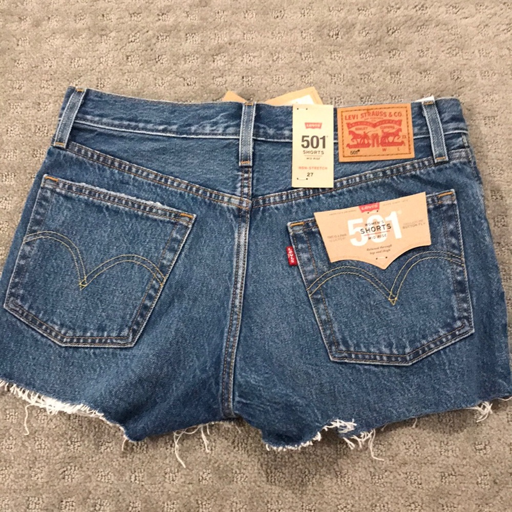NWT Levi’s jean shorts 501 fit size 27 - Picture 3 of 6